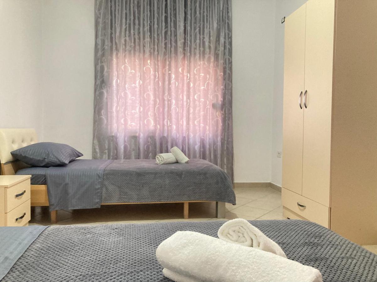 דורס Lungomare Holiday Apartments מראה חיצוני תמונה