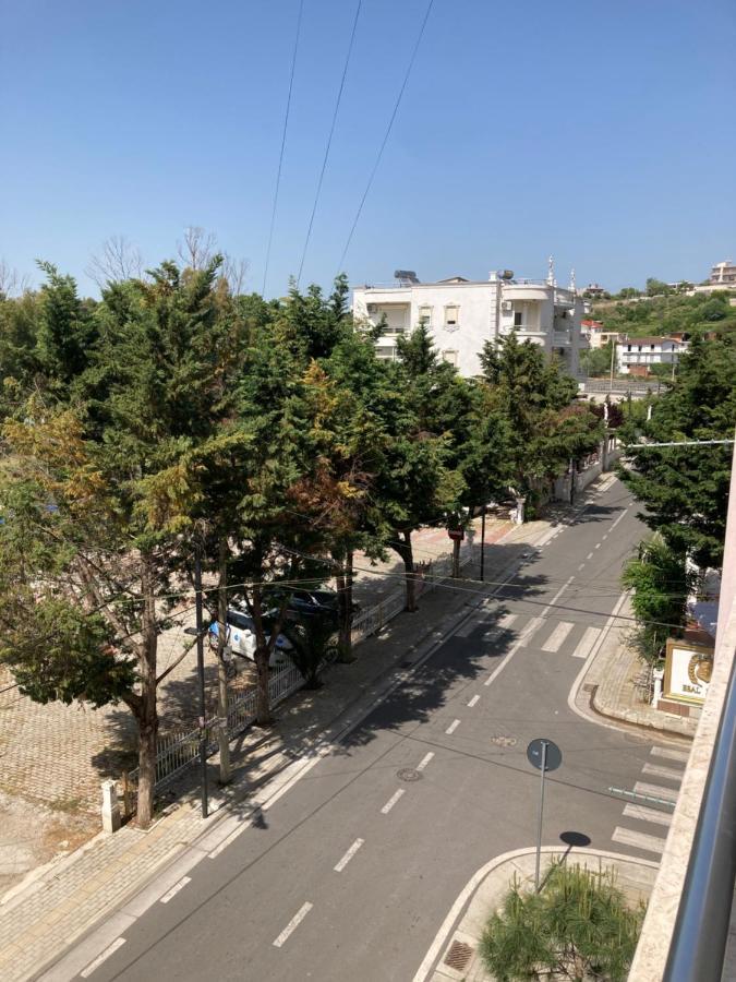 דורס Lungomare Holiday Apartments מראה חיצוני תמונה