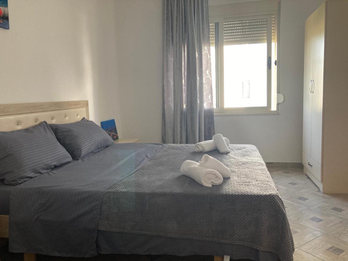 דורס Lungomare Holiday Apartments מראה חיצוני תמונה