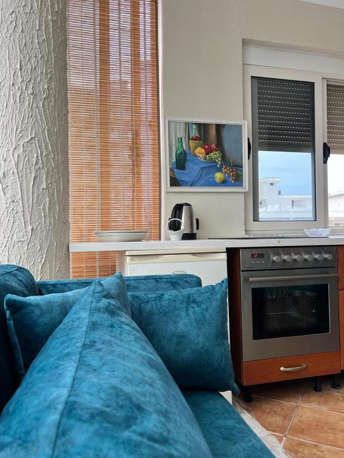 דורס Lungomare Holiday Apartments מראה חיצוני תמונה