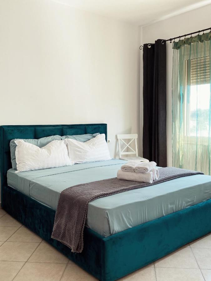 דורס Lungomare Holiday Apartments מראה חיצוני תמונה